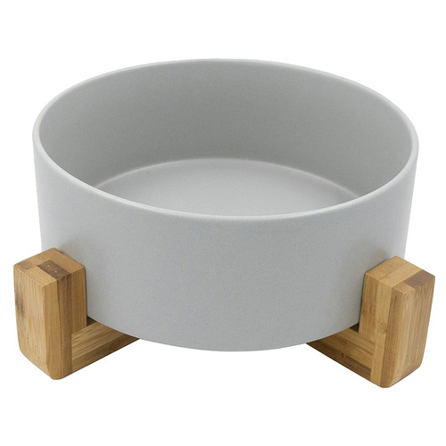 Pet bowls on sales stand